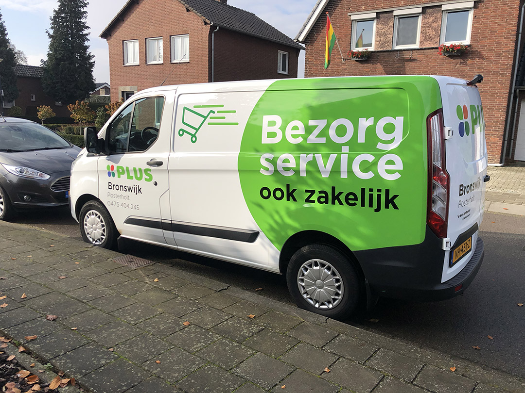 Bezorgwagen PLUS Bronswijk | Studio U Reclame – Pro in Sign